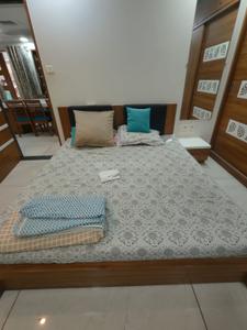 Bedroom Image of 2394 Sq.ft 4 BHK Apartment / Flat for sale in Bodakdev Ahmedabad for Rs. 21500000