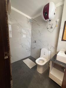 Bathroom Image of 1059 Sq.ft 3 BHK Apartment / Flat for sale in Loharkadi Upper Sudher Kangra for Rs. 15000000