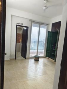 Bedroom Image of 1075 Sq.ft 2.5 BHK Apartment / Flat for sale in Amrapali Zodiac, Sector 120 Noida for Rs. 9500000