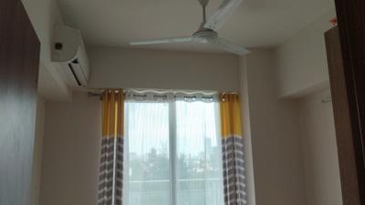 Bedroom Image of 850 Sq.ft 1.5 BHK Studio for rent in Godrej Golf Links Villas, Jaypee Greens Greater Noida for Rs. 40000