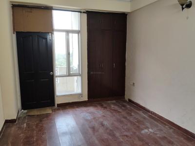 Bedroom Image of 1600 Sq.ft 3 BHK Apartment / Flat for rent in Exotica East Square, Indirapuram Ghaziabad for Rs. 31000