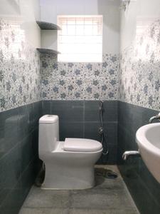 Common Bathroom Image of 574 Sq.ft 1 BHK Apartment / Flat for rent in Mahadevapura Bengaluru for Rs. 23000