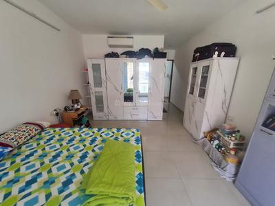 Bedroom Image of 2650 Sq.ft 3 BHK Apartment / Flat for rent in Marvel Piazza Phase 01, Viman Nagar Pune for Rs. 96000