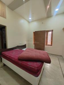 Bedroom Image of 1500 Sq.ft 2 BHK Builder Floor for rent in Shankar Nagar Raipur for Rs. 26000