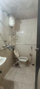 Bathroom Image of 750 Sq.ft 2 BHK Apartment / Flat for rent in Runwal Centre, Chembur Mumbai for Rs. 85000
