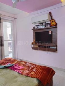 Bedroom Image of 1000 Sq.ft 2 BHK Builder Floor for rent in Saket New Delhi for Rs. 25000