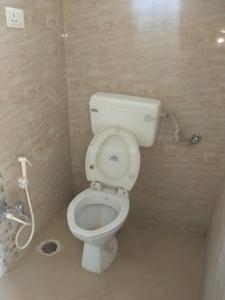 Bathroom Image of 1170 Sq.ft 3 BHK Apartment / Flat for sale in Pioneer Woods, Wanadongri Nagpur for Rs. 4500000