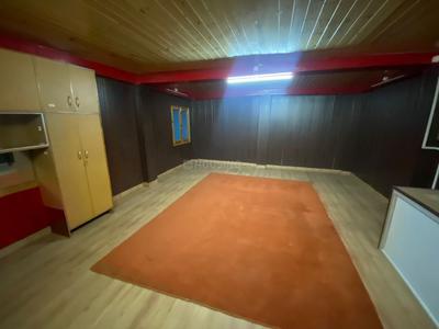 Bedroom Image of 7000 Sq.ft 2.5 BHK Independent House for sale in Kandaghat Solan for Rs. 25000000