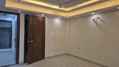 Living Room Image of 550 Sq.ft 2 BHK Builder Floor for rent in Rajpur New Delhi for Rs. 20500