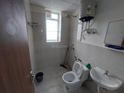 Bathroom Image of 744 Sq.ft 3 BHK Apartment / Flat for sale in Pyramid Altia, Sector 70 Gurgaon for Rs. 9200000