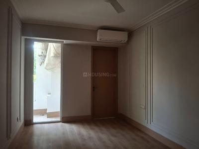 Bedroom Image of 4500 Sq.ft 5 BHK Builder Floor for sale in DLF The Grove, DLF Phase 5 Gurgaon for Rs. 135000000