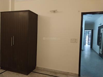 Bedroom Image of 1800 Sq.ft 3 BHK Villa for rent in Vikaspuri New Delhi for Rs. 60000