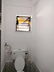 Common Bathroom One Image of 510 Sq.ft 1 BHK Apartment / Flat for sale in Sector 23B Dwarka New Delhi for Rs. 6950000
