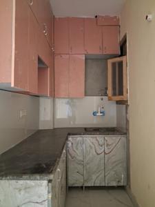 Kitchen Image of 1000 Sq.ft 2 BHK Apartment / Flat for sale in Sector 74 Noida for Rs. 3950000