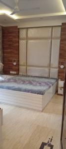 Bedroom Image of 2070 Sq.ft 4 BHK Builder Floor for rent in Surajmal Vihar New Delhi for Rs. 100000