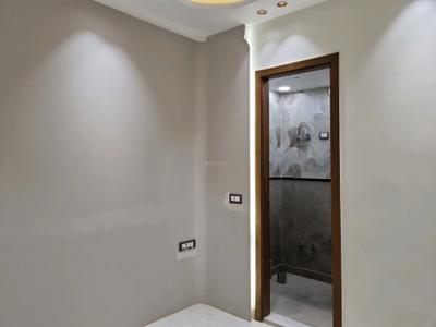 Bedroom Image of 810 Sq.ft 3 BHK Apartment / Flat for sale in Hans Luxury Floor, Razapur Khurd New Delhi for Rs. 5200000
