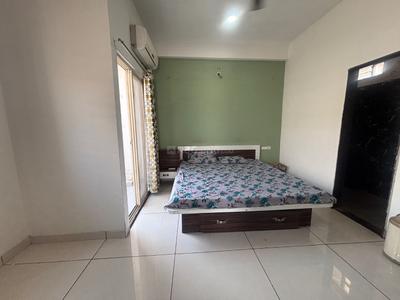 Bedroom Image of 695 Sq.ft 1 BHK Apartment / Flat for rent in Scheme No 114 Indore for Rs. 17999