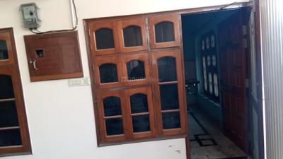 Living Room Image of 1500 Sq.ft 2 BHK Apartment / Flat for rent in Chinhat Lucknow for Rs. 6500