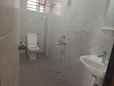 Bathroom Image of 650 Sq.ft 1 BHK Apartment / Flat for rent in Singasandra Bengaluru for Rs. 23900