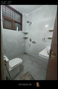 Bathroom Image of 1850 Sq.ft 3 BHK Builder Floor for rent in Lotus Zing, Sector 40 Noida for Rs. 45000