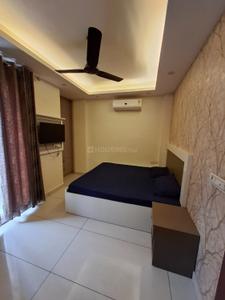 1 RK Independent Builder Floor