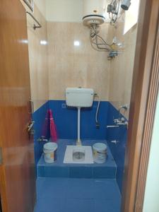 Bathroom Image of 800 Sq.ft 2 BHK Independent House for rent in Serilingampally Hyderabad for Rs. 29500