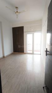 Bedroom Image of 1495 Sq.ft 3 BHK Apartment / Flat for sale in Panchsheel Pratishtha, Sector 75 Noida for Rs. 21500000