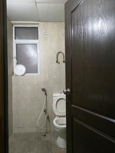 Common Bathroom Image of 585 Sq.ft 1 BHK Apartment / Flat for rent in Aditya Urban Homes Phase 1A, Bamheta Village Ghaziabad for Rs. 13999