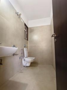 Bathroom Image of 650 Sq.ft 1 BHK Apartment / Flat for sale in Puraniks Rumah Bali, Thane West Thane for Rs. 5800000