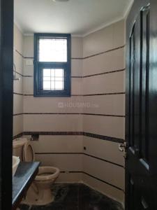 Bathroom Image of 3500 Sq.ft 4.5 BHK Independent House for sale in Ansal Florence Marvel, Sector 57 Gurgaon for Rs. 100000000