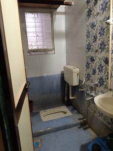 Bathroom Image of 480 Sq.ft 1 RK Apartment / Flat for rent in Green Wood, Manjari Budruk Pune for Rs. 7000