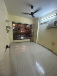 Hall Image of 750 Sq.ft 2 BHK Apartment / Flat for rent in Matoshree Tower, Dadar West Mumbai for Rs. 95000