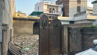 Image of 162 Sq.ft Residential Plot / Land for sale in Sector 11, Noida for Rs. 40000000