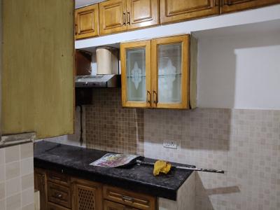 Kitchen Image of 1000 Sq.ft 2 BHK Apartment / Flat for rent in Pink Apartments, Sector 18 Dwarka New Delhi for Rs. 35000