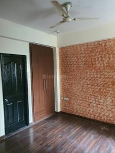 Bedroom Image of 1385 Sq.ft 3 BHK Apartment / Flat for sale in Prateek Wisteria, Sector 77 Noida for Rs. 18900000
