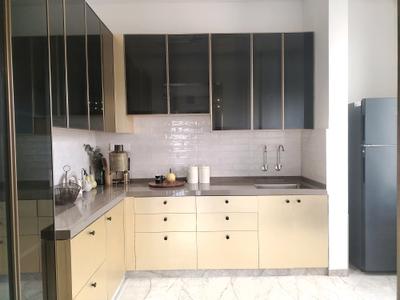 Kitchen Image of 1250 Sq.ft 2 BHK Apartment / Flat for rent in Prathmesh Elite, Kothrud Pune for Rs. 38000