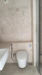 Image of 1010 Sq.ft 2 BHK Apartment / Flat for sale in Sheth Auris Serenity, Malad West, Mumbai for Rs. 29000000