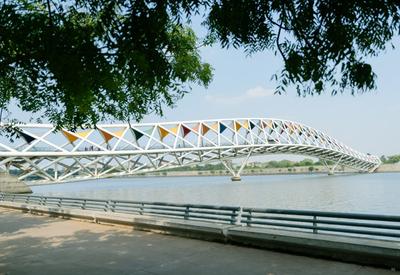 Image of 2927 Sq.ft 4 BHK Apartment / Flat for sale in Safal Niwa, Shela, Ahmedabad for Rs. 16950000