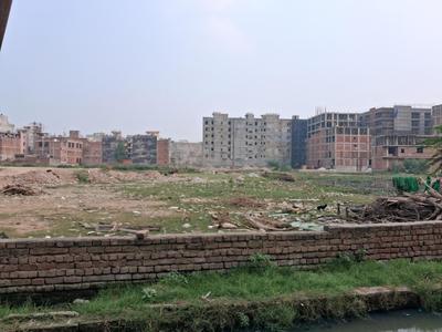 Image of 1800 Sq.ft Residential Plot / Land for sale in Sector 104, Noida for Rs. 28500000