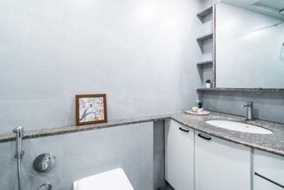 Bathroom Image of 2741 Sq.ft 5 BHK Apartment / Flat for sale in Mystique Rose, Santacruz West Mumbai for Rs. 203400000