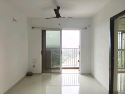 Living Room Image of 1050 Sq.ft 2 BHK Apartment / Flat for rent in Lodha Primeir , Dombivli East Thane for Rs. 25000