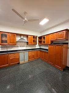 Kitchen Image of 3600 Sq.ft 4 BHK Builder Floor for rent in Vasant Vihar New Delhi for Rs. 250000