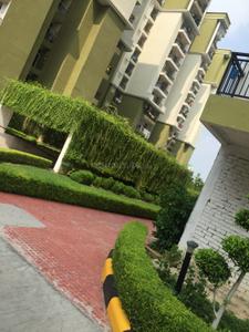 Image of 2497 Sq.ft 4 BHK Apartment / Flat for rent in Indosam 75, Sector 75, Noida for Rs. 60000