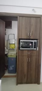 Kitchen Image of 890 Sq.ft 2 BHK Apartment / Flat for sale in Magarpatta City Pune for Rs. 10000000