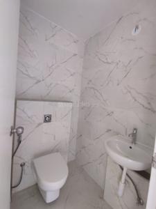 Bathroom Image of 2700 Sq.ft 4 BHK Apartment / Flat for sale in Runwal Bliss Wing F, Kanjurmarg East Mumbai for Rs. 60000000