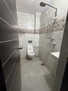 Bathroom Image of 500 Sq.ft 1 BHK Independent House for rent in Gardanibagh Patna for Rs. 7600