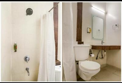 Bathroom Image of Coed PG near Star Tower in Sector 30, Gurgaon