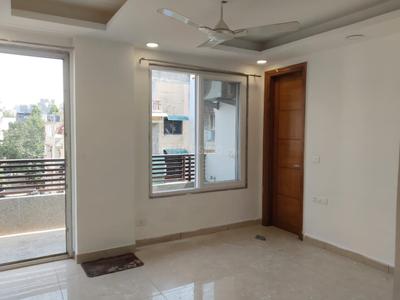 Bedroom Image of 2200 Sq.ft 3 BHK Builder Floor for rent in East Of Kailash New Delhi for Rs. 140000
