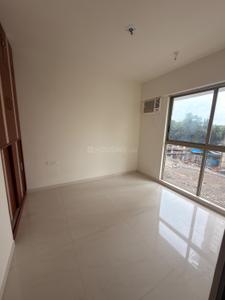 Bedroom Image of 650 Sq.ft 2 BHK Apartment / Flat for rent in Lodha Crown Kolshet, Kolshet Thane for Rs. 30000