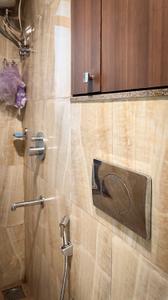 Bathroom Image of 432 Sq.ft 1 BHK Apartment / Flat for sale in Lodha Amara, Thane West Thane for Rs. 9900000